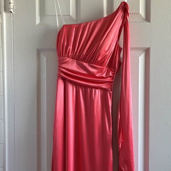 Beata Studio Pink Dress - Picture 1 of 2